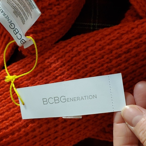 NEW BCBGeneration Scarf - Picture 6 of 7